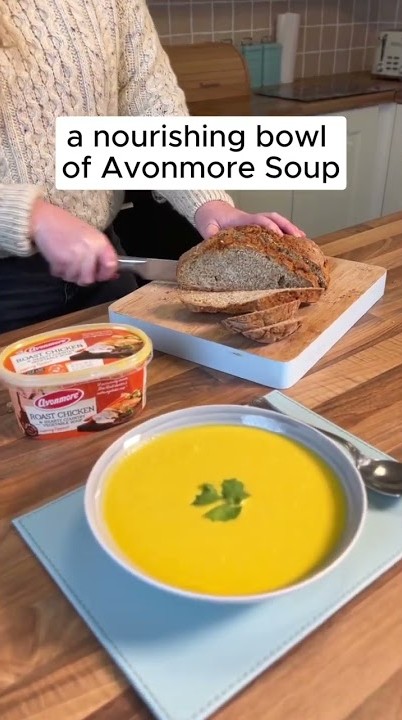 Avonmore Soup: a bowl of soup with sliced bread, watch the film